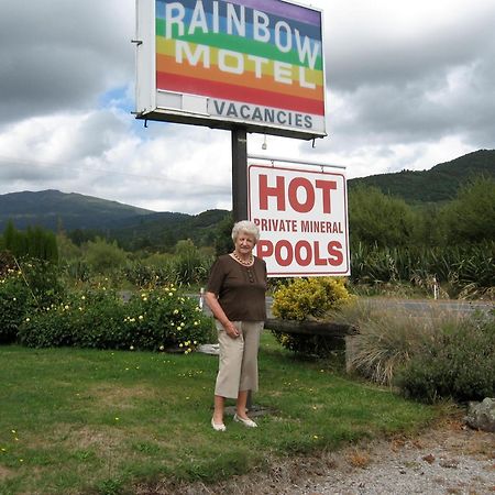 Rainbow Motel & Hot Pools Turangi Exterior photo