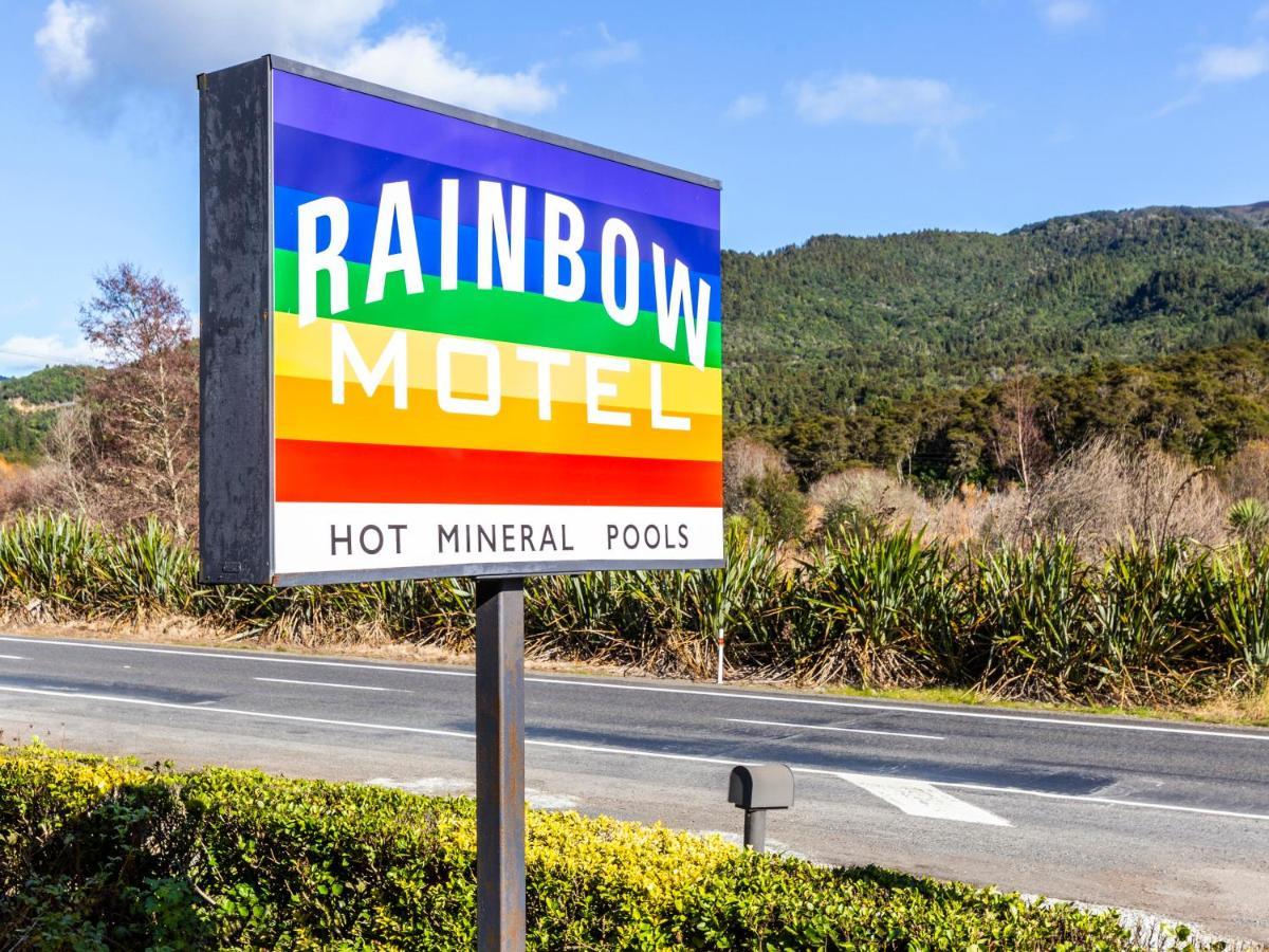 Rainbow Motel & Hot Pools Turangi Exterior photo